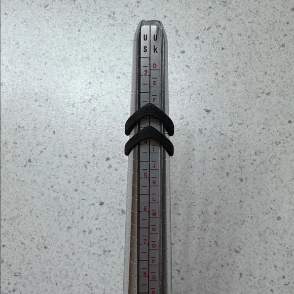 Rogue + Wolf Midi Ring - Picture 1 of 5